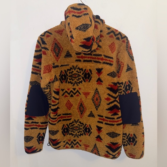 The North Face Men’s Campshire
Pullover Hoodie, Cedar Brown California Geo Print - Picture 6 of 13